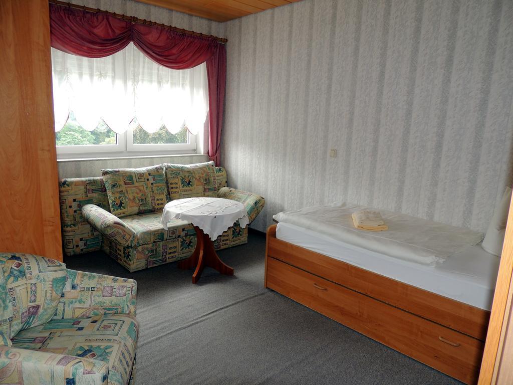 Gaestehaus Am Hirtenberg Breitenbrunn  Dış mekan fotoğraf