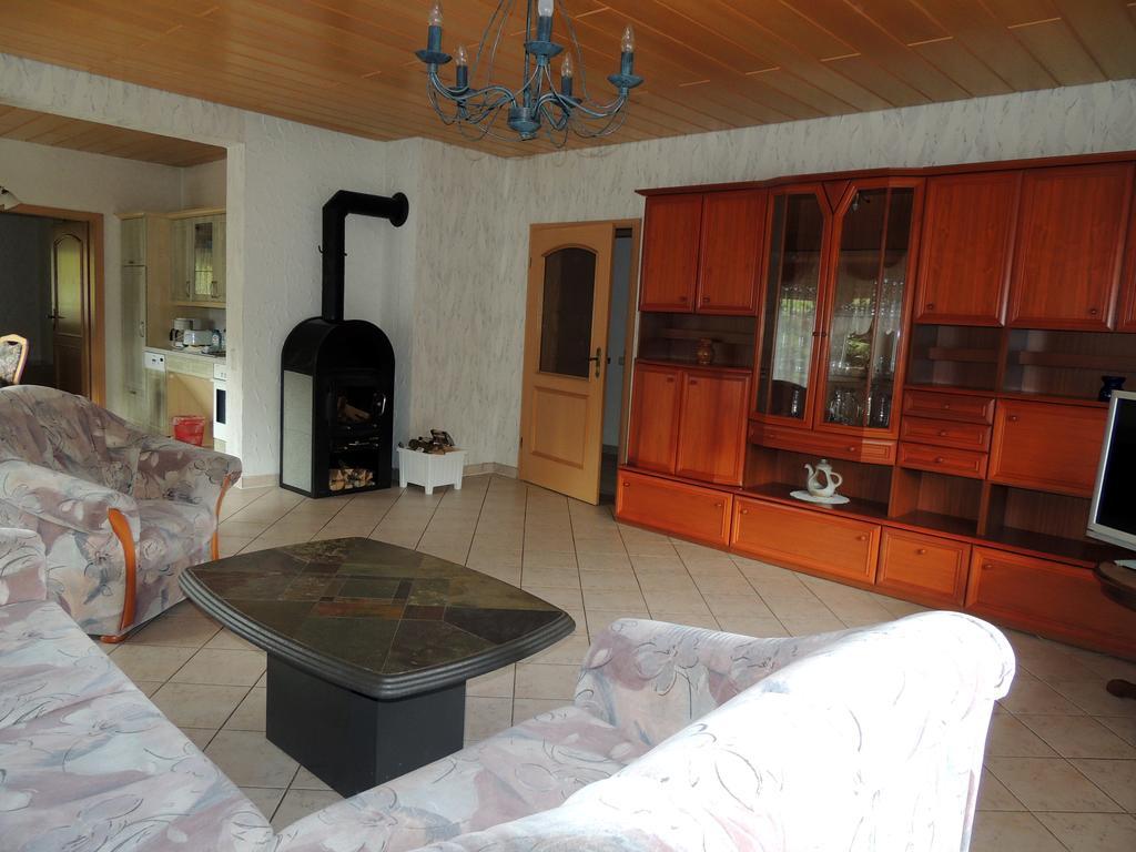 Gaestehaus Am Hirtenberg Breitenbrunn  Dış mekan fotoğraf